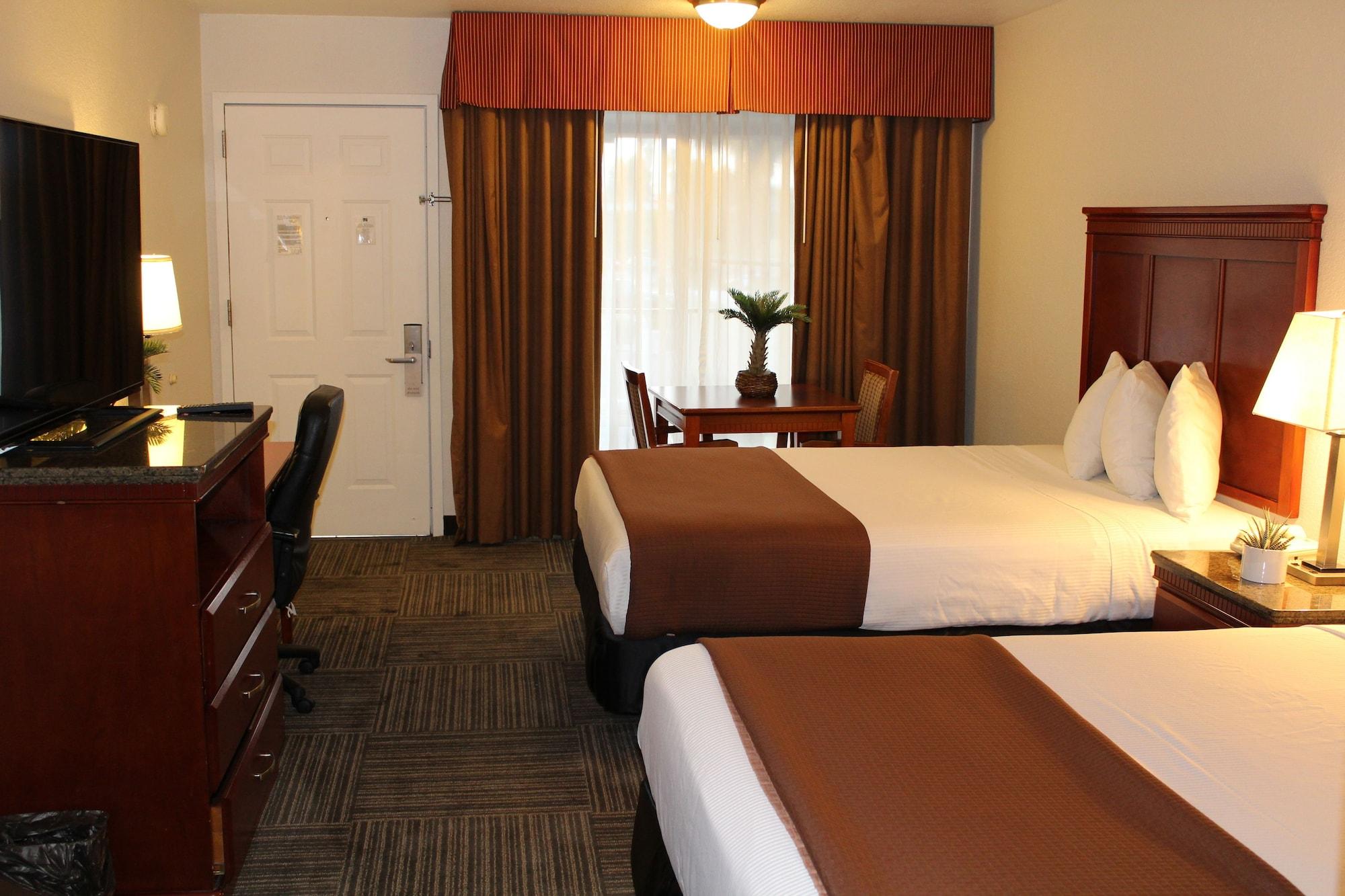 E Real Inn