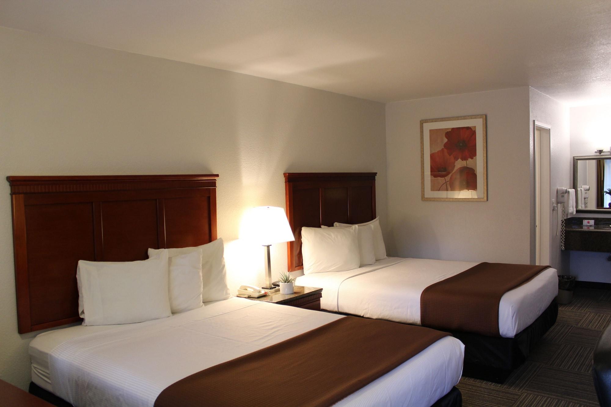 E Real Inn